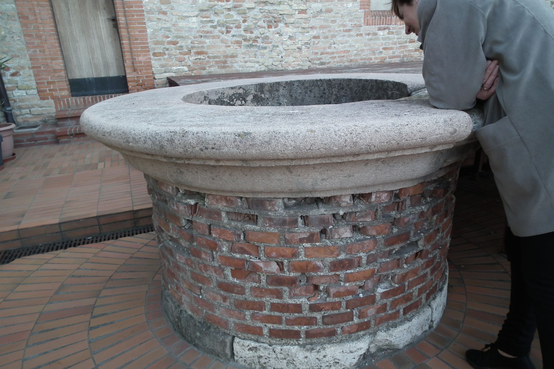 DSCF4141 a var kutja 2