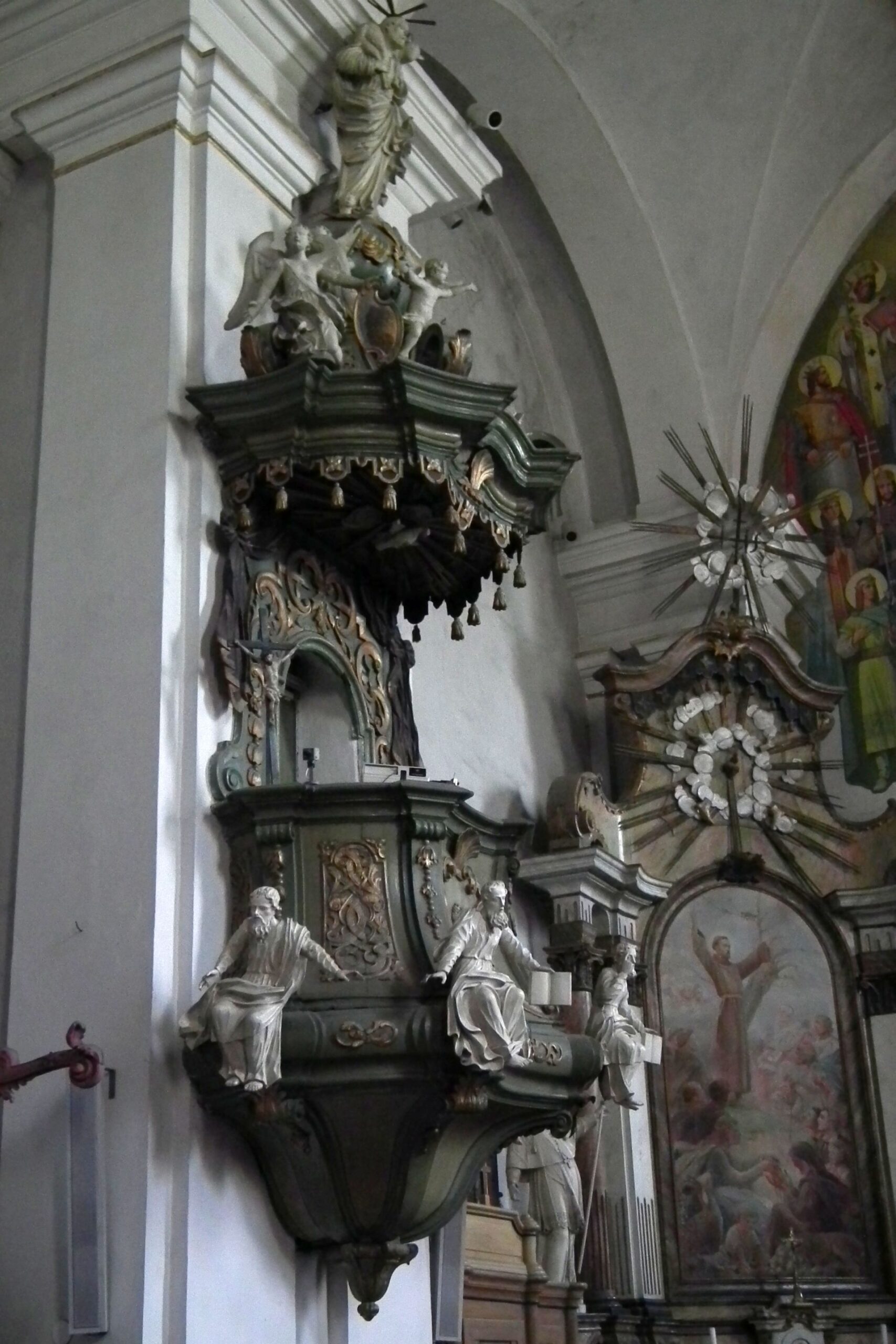 Ferences templomban 7 a szoszek scaled