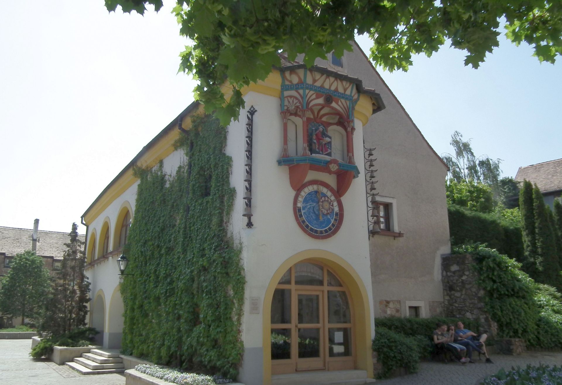 Híres épületek: Székesfehérvár 10 DSCF3674 Orajatek epulete2