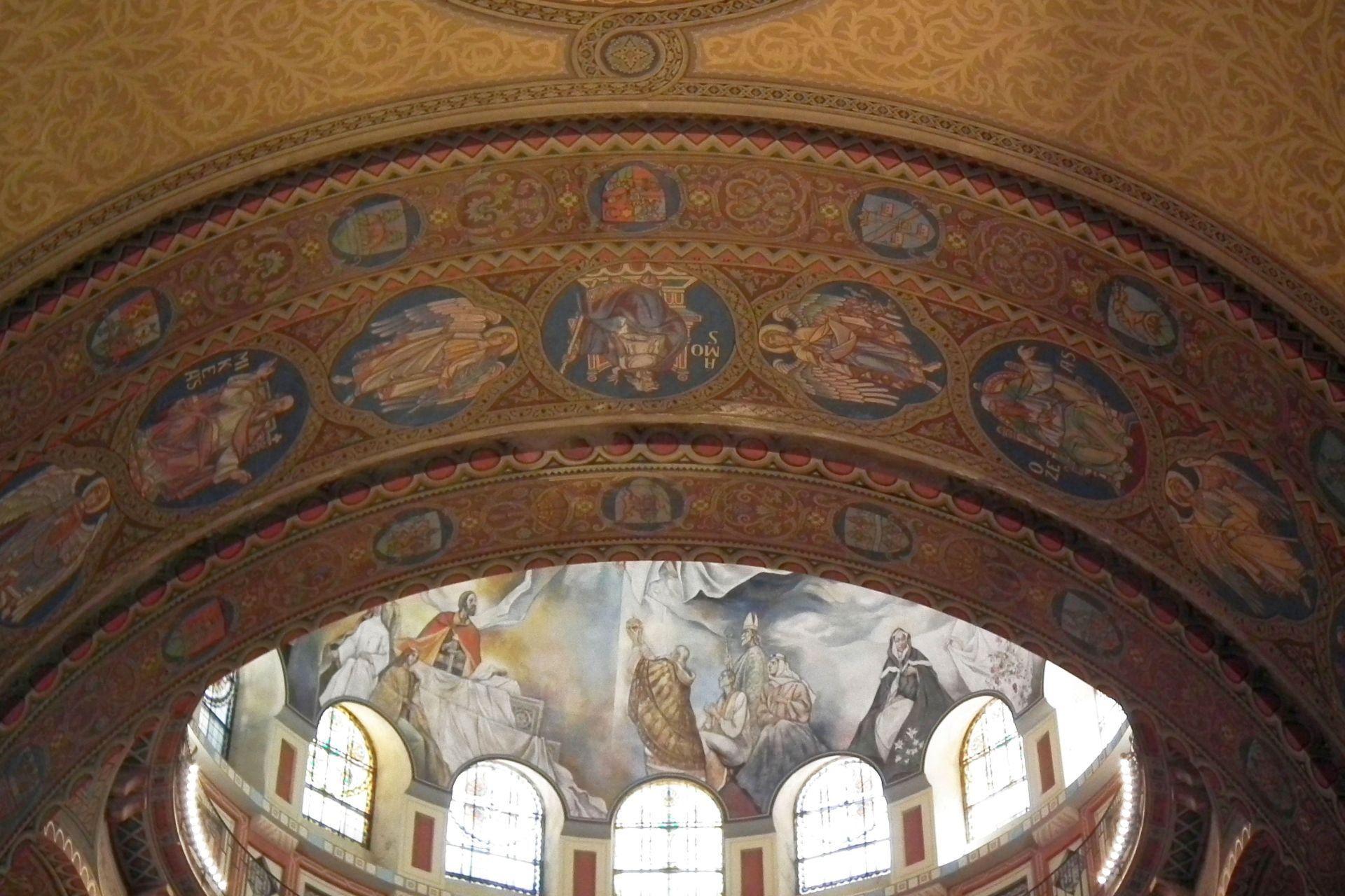 DSCF6063 Magyarok Nagyasszonya szekesegyhaz freakoi 2