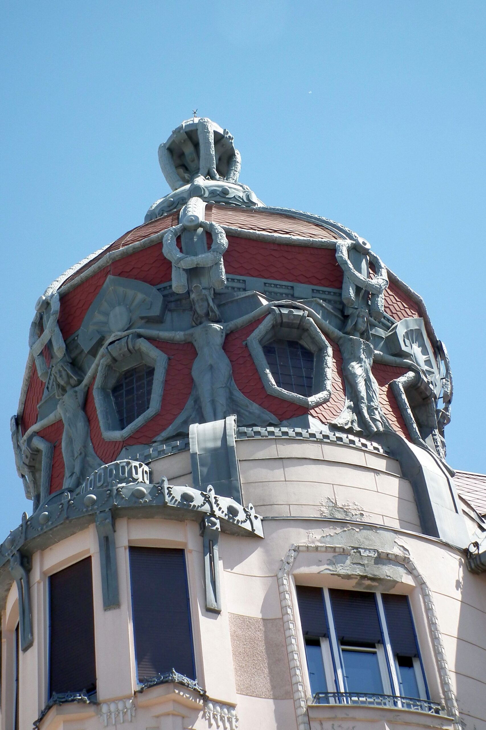 Híres Épületek: Szeged (második rész). 12 DSCF6160 Ungar Mayer palota reszelet2 1 scaled