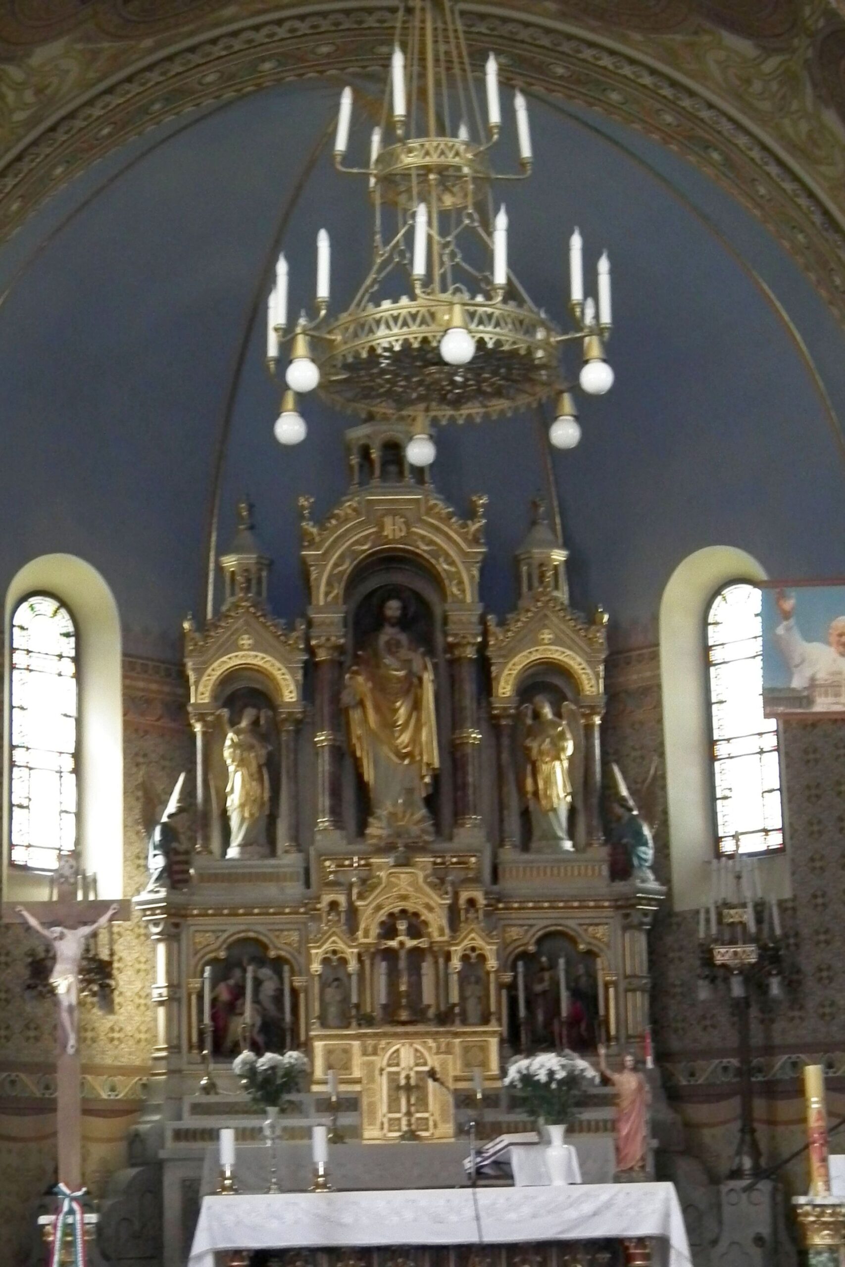 Híres épületek: Tokaj 4 Jezus szive templom fooltara2 scaled