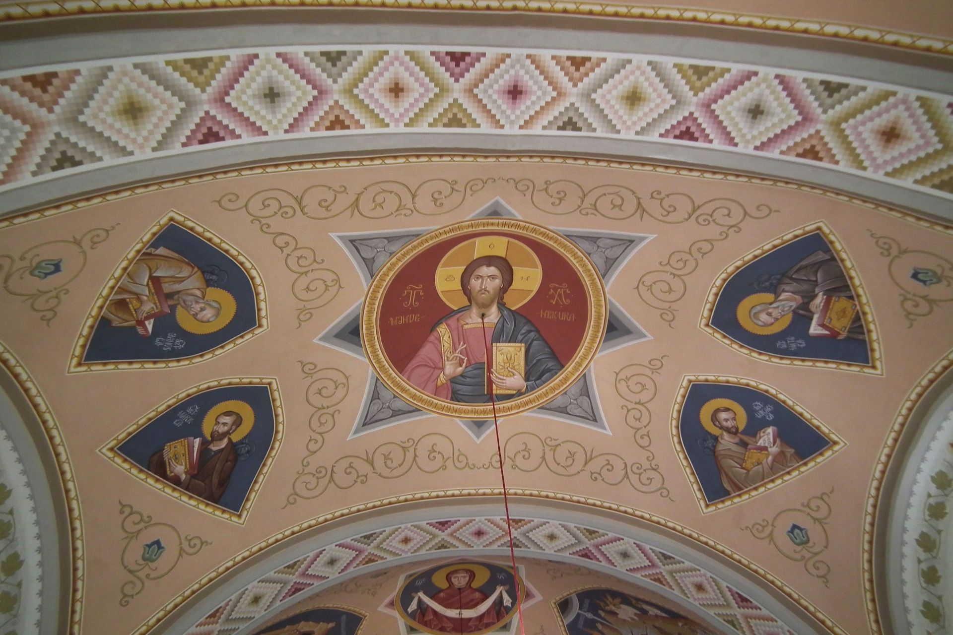 Híres épületek: Tokaj 7 Szt. Mikos gorog katolikus templomban freskok 2a